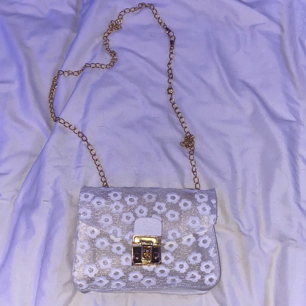 Cute white flowery bag